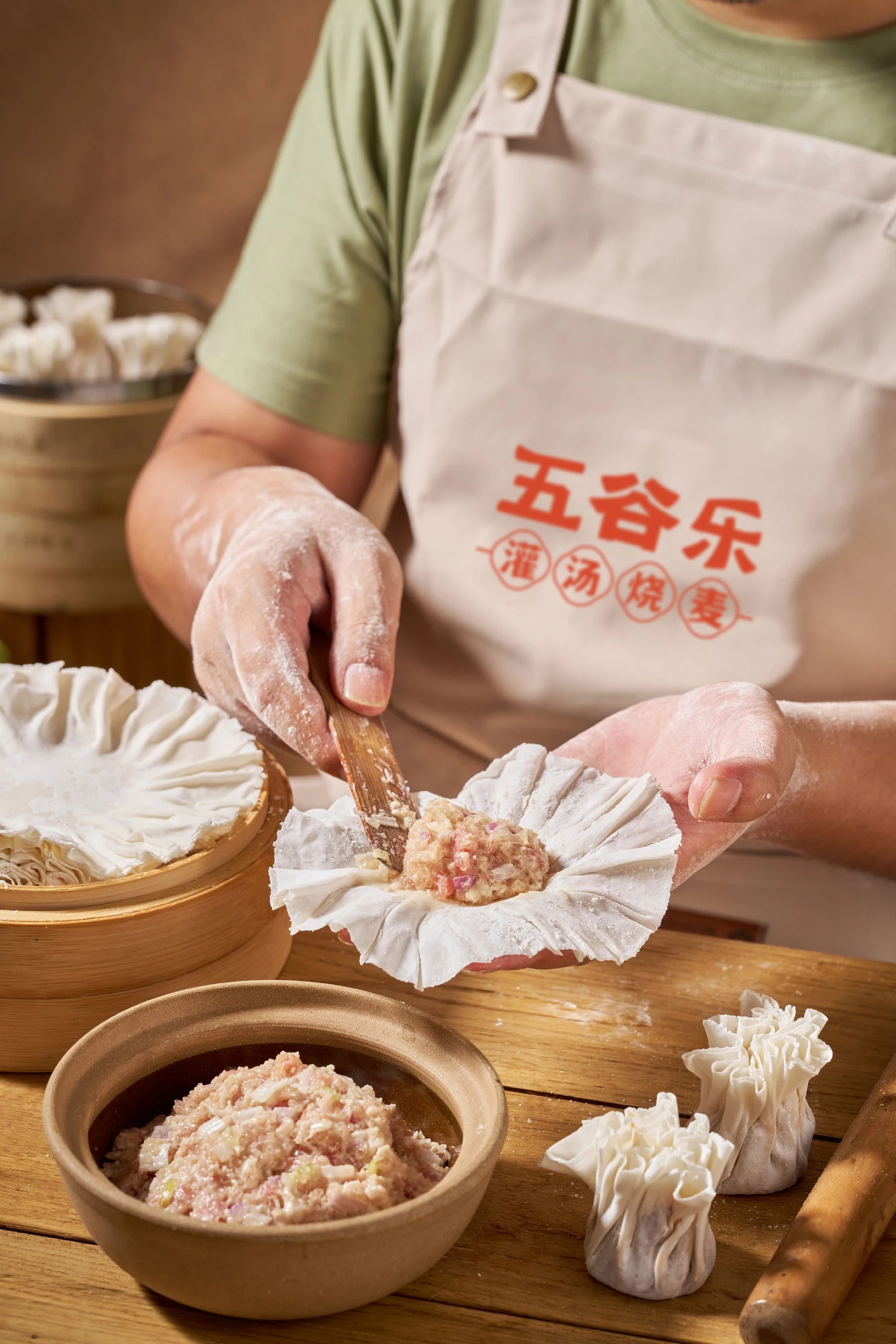 五谷乐门店手工包制烧麦